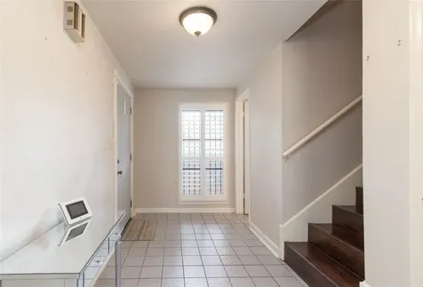 1404 Walnut Bend Lane 23 Houston TX 77042