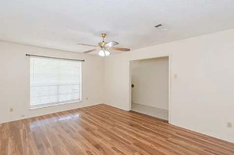 8111 Dellanera Drive Hitchcock TX 77563