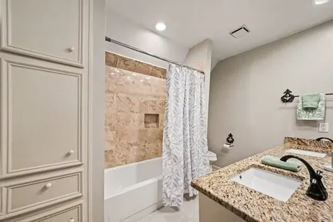 15903 Signal Creek Drive Houston TX 77095
