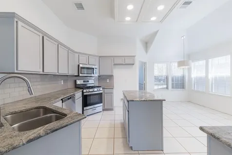 15022 Sapling Oak Court Houston TX 77082