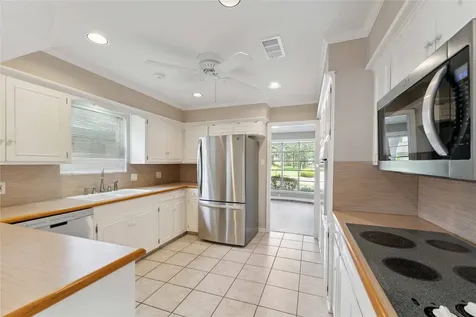 8015 Burning Hills Drive Houston TX 77071