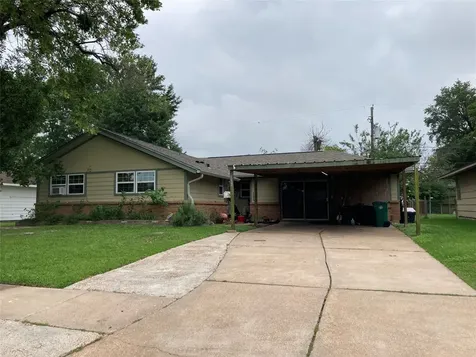 3522 Cedarcrest Drive Pasadena TX 77503