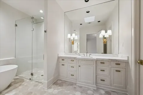 5731 Indian Circle Houston TX 77057