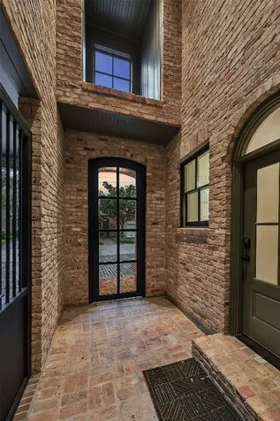 5731 Indian Circle Houston TX 77057