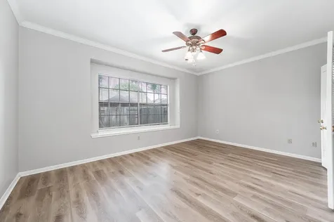 1210 Sandy Plains Lane Houston TX 77062