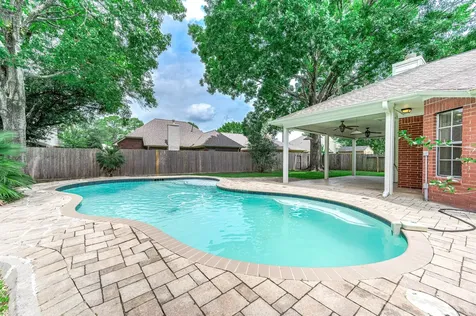 1210 Sandy Plains Lane Houston TX 77062