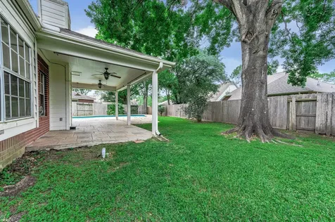 1210 Sandy Plains Lane Houston TX 77062