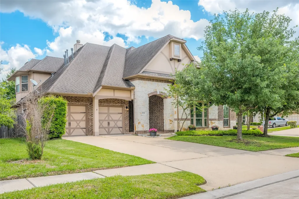 19006 Panther Peak Spring TX 77388