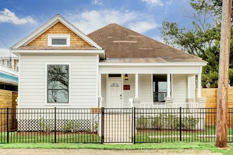 2721 Engelke Street Houston TX 77003