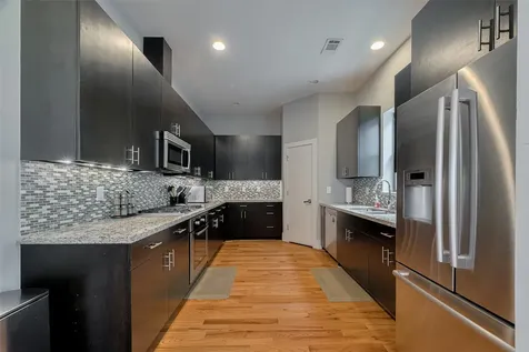 2115 Hadley Street Houston TX 77003