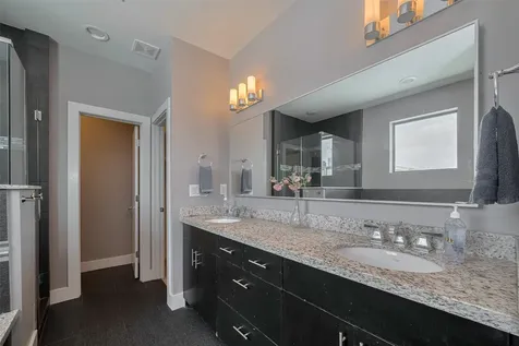 2115 Hadley Street Houston TX 77003