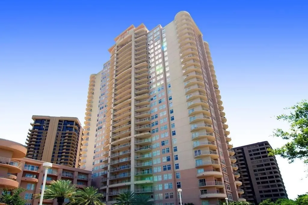 3505 Sage Road 610 Houston TX 77056