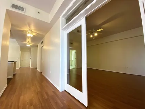 3505 Sage Road 610 Houston TX 77056