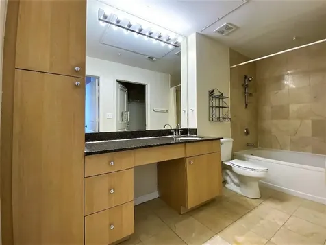 3505 Sage Road 610 Houston TX 77056