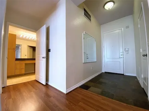 3505 Sage Road 610 Houston TX 77056