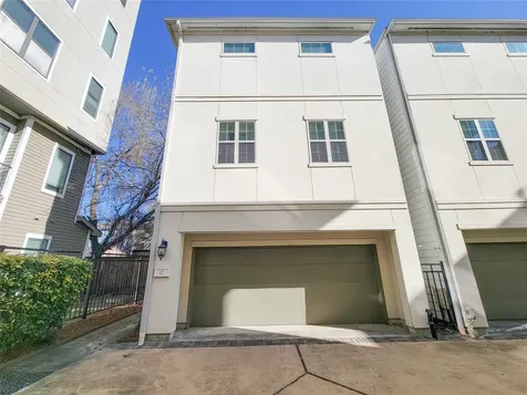 12 Hermann Park Court Houston TX 77021
