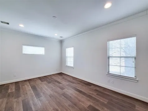 12 Hermann Park Court Houston TX 77021
