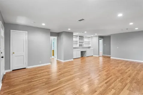 302 S Hardie Street Alvin TX 77511