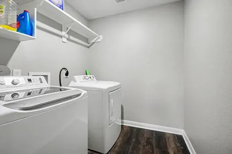10227 Cleartide Lane Houston TX 77034