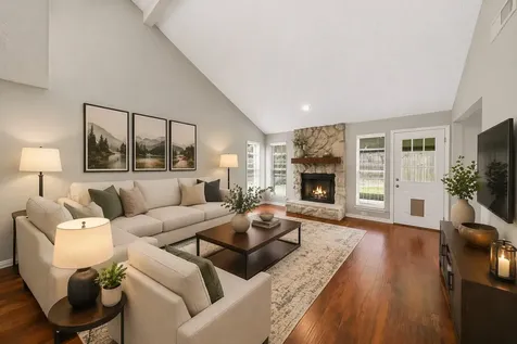 16826 Cobble Ridge Drive Sugar Land TX 77498