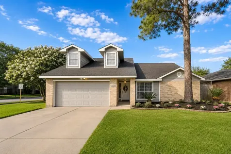 16826 Cobble Ridge Drive Sugar Land TX 77498