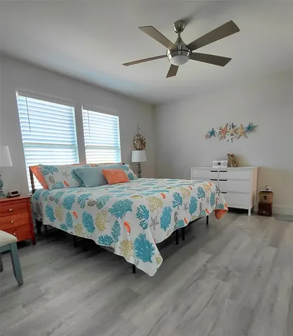 805 Nelson Avenue Port Bolivar TX 77650