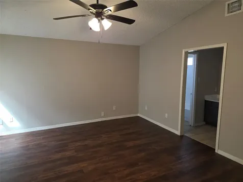 6303 Gladewell Drive Houston TX 77072