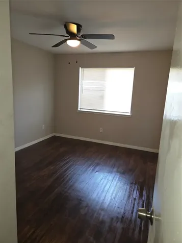 6303 Gladewell Drive Houston TX 77072