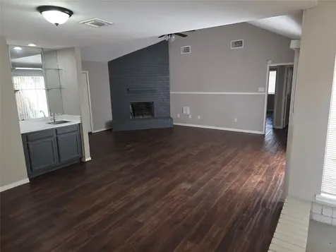 6303 Gladewell Drive Houston TX 77072