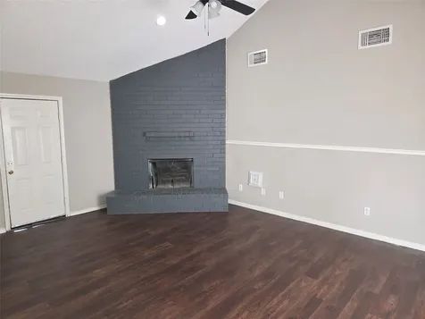 6303 Gladewell Drive Houston TX 77072