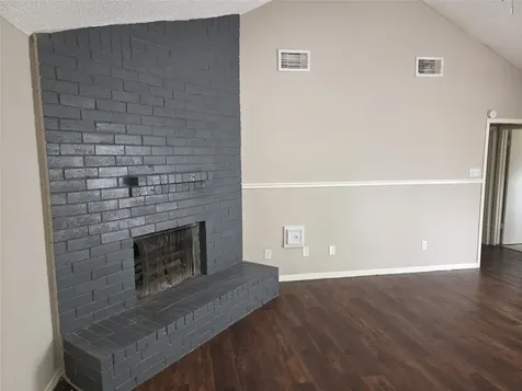 6303 Gladewell Drive Houston TX 77072