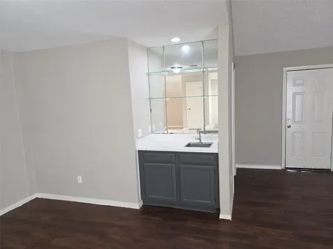 6303 Gladewell Drive Houston TX 77072