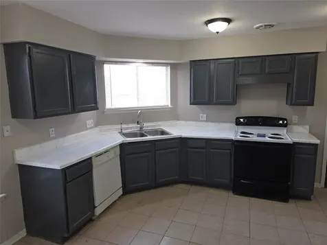 6303 Gladewell Drive Houston TX 77072