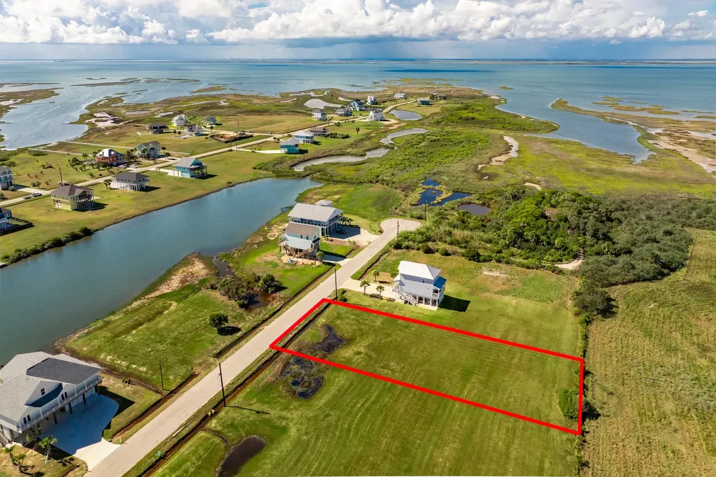 18015 Shaman Drive Galveston TX 77554