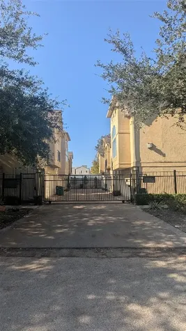 1516 Palmer Street Houston TX 77003