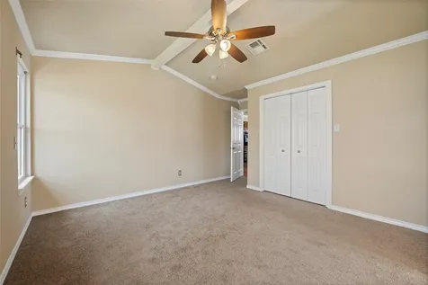 1303 Coral Way Tiki Island TX 77554