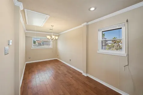 1303 Coral Way Tiki Island TX 77554