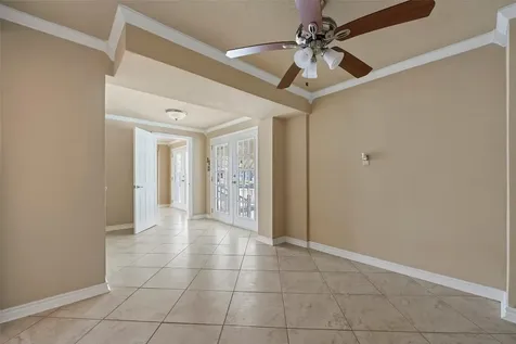 1303 Coral Way Tiki Island TX 77554