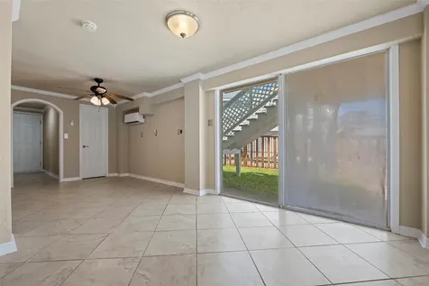 1303 Coral Way Tiki Island TX 77554