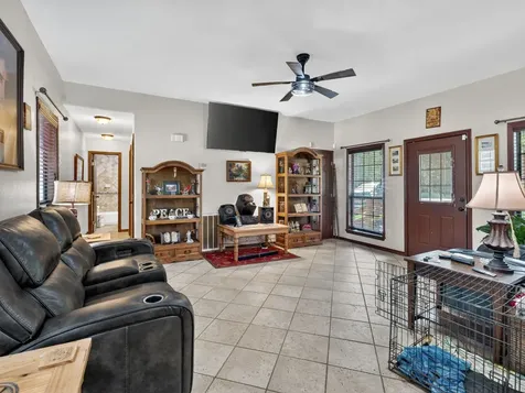 285 Mini Lane Livingston TX 77351
