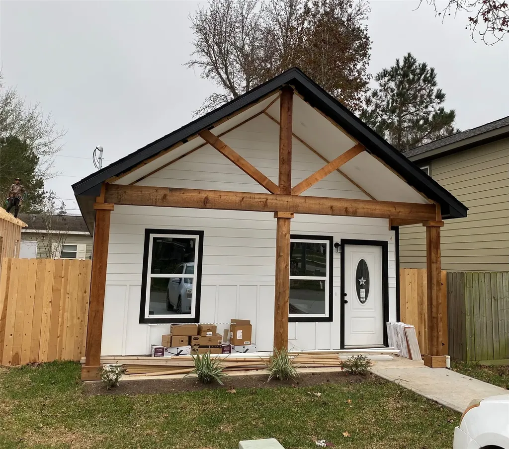 16741 E Hammon Street Montgomery TX 77316