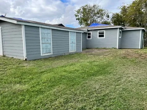 1507 W 5th Street Freeport TX 77541