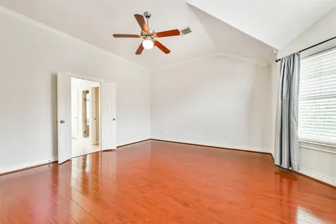 5723 Kansas Street Houston TX 77007