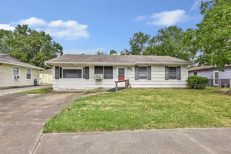 7111 Oak Village Drive Houston TX 77396