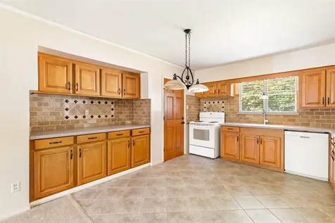 7111 Oak Village Drive Houston TX 77396