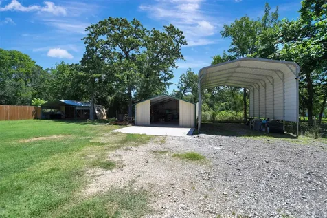 3087 Johnson Lane Madisonville TX 77864