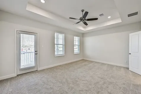 2523 S Houston Avenue Pearland TX 77581