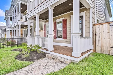 2523 S Houston Avenue Pearland TX 77581