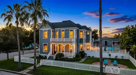 1728 Avenue M Galveston TX 77550
