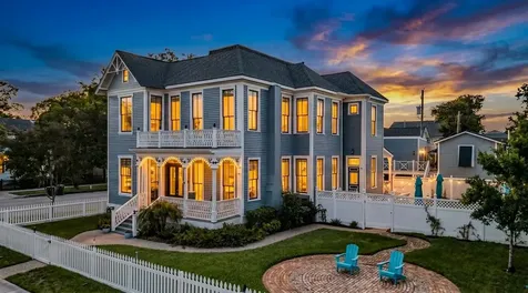 1728 Avenue M Galveston TX 77550